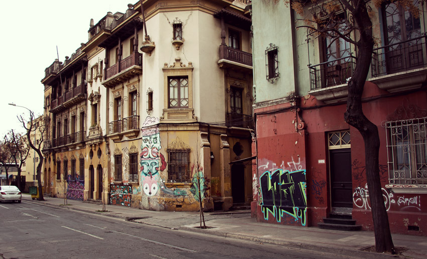 Streetart in Santiago (Barrio Brasil)