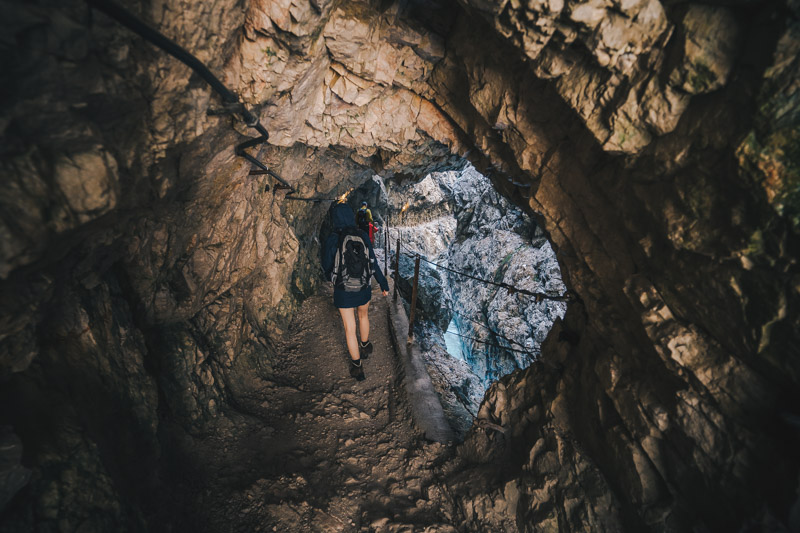 Wandern bei Garmisch-Partenkirchen: Höllentalklamm und Hupfleitenjoch